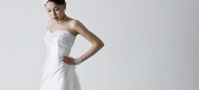 ウエディングドレス:
dm-1688-178-500_595-1-